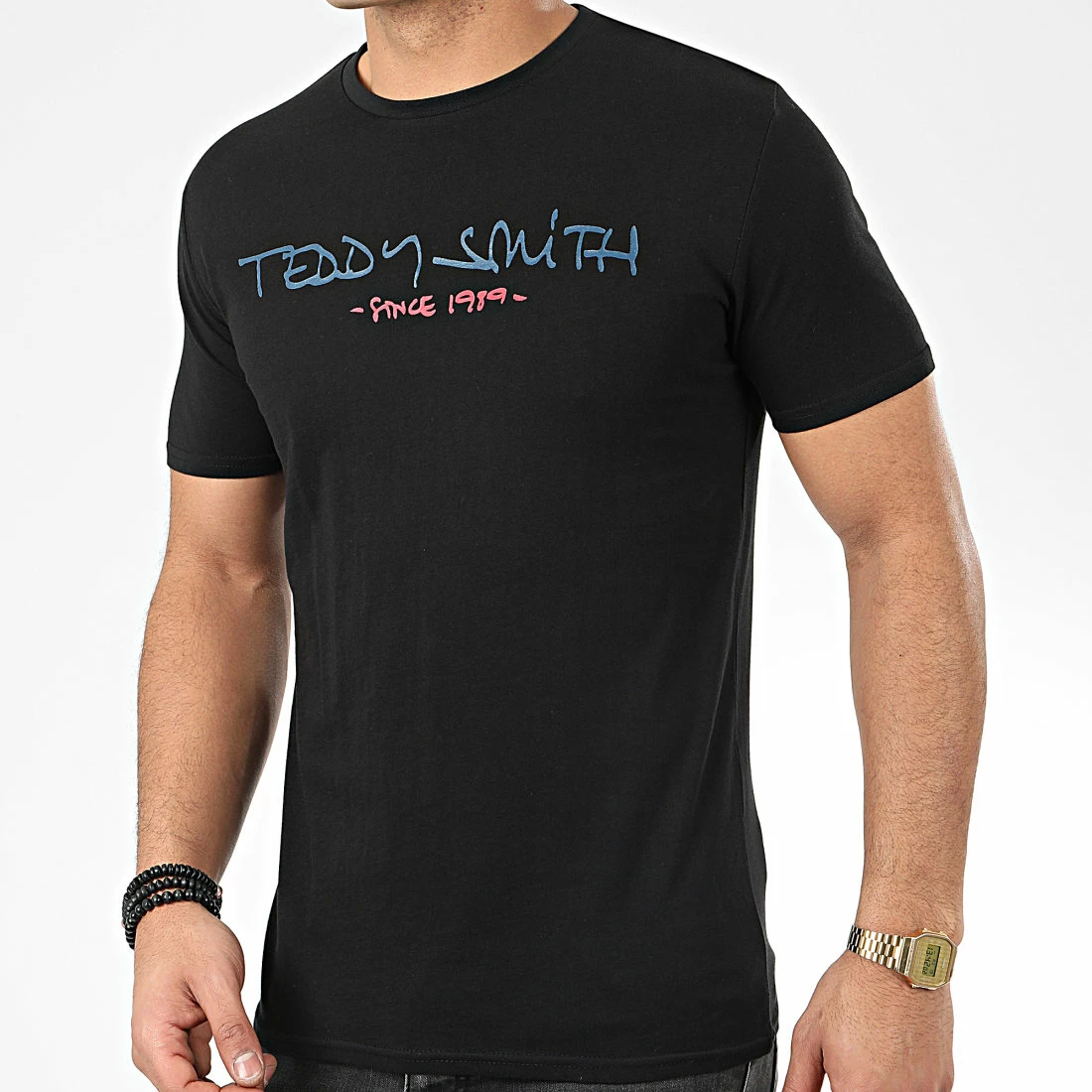 Acheter ⌛ Tee 👕 Shirt Ticlass Basic Noir de Teddy Smith ✔️ 3 Acheter ⌛ Tee 👕 Shirt Ticlass Basic Noir de Teddy Smith ✔️