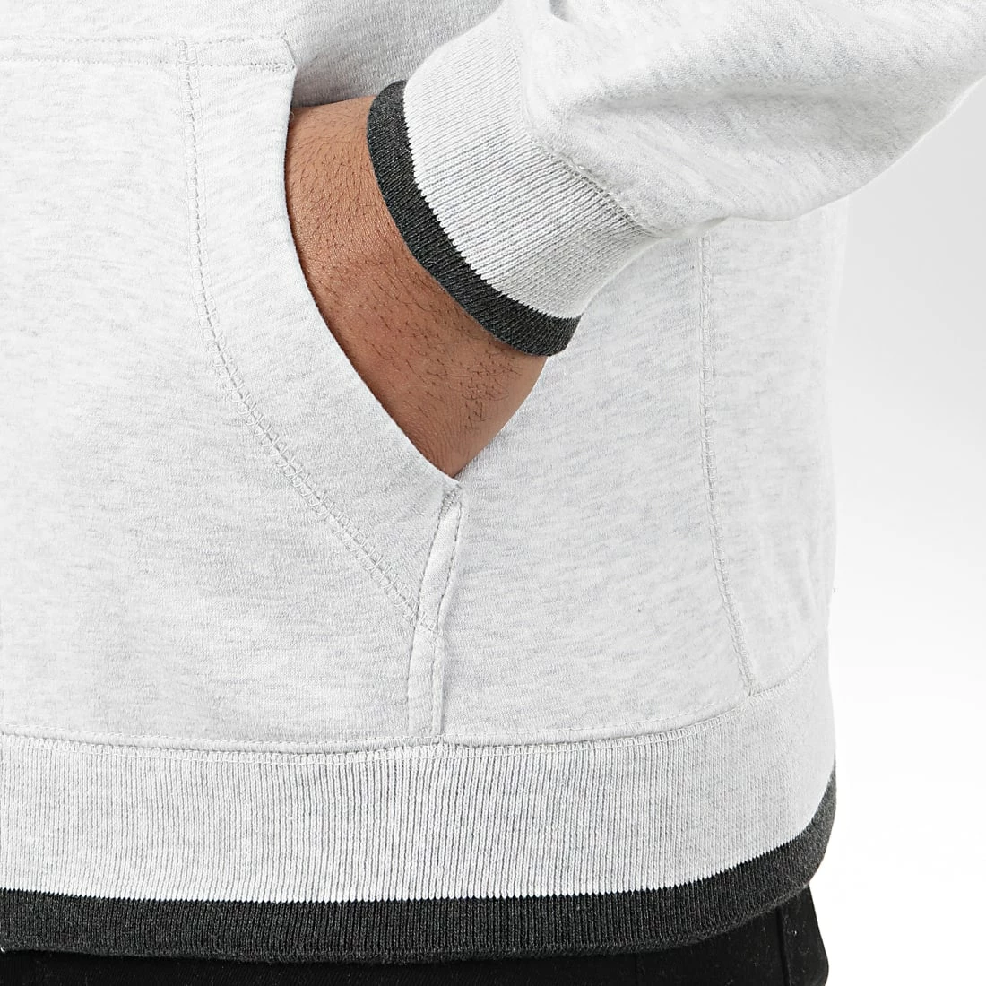 Sortie 🤩 Sweat Zippé Capuche Giclass Gris Clair Chiné Noir de Teddy Smith 😍 6 Sortie 🤩 Sweat Zippé Capuche Giclass Gris Clair Chiné Noir de Teddy Smith 😍 – Image 4