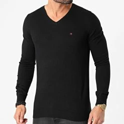 Grosses soldes 🔔 Pull Col V Poki Noir de Teddy Smith 🥰