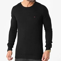 Offres 😀 Pull Poki Noir de Teddy Smith ⭐