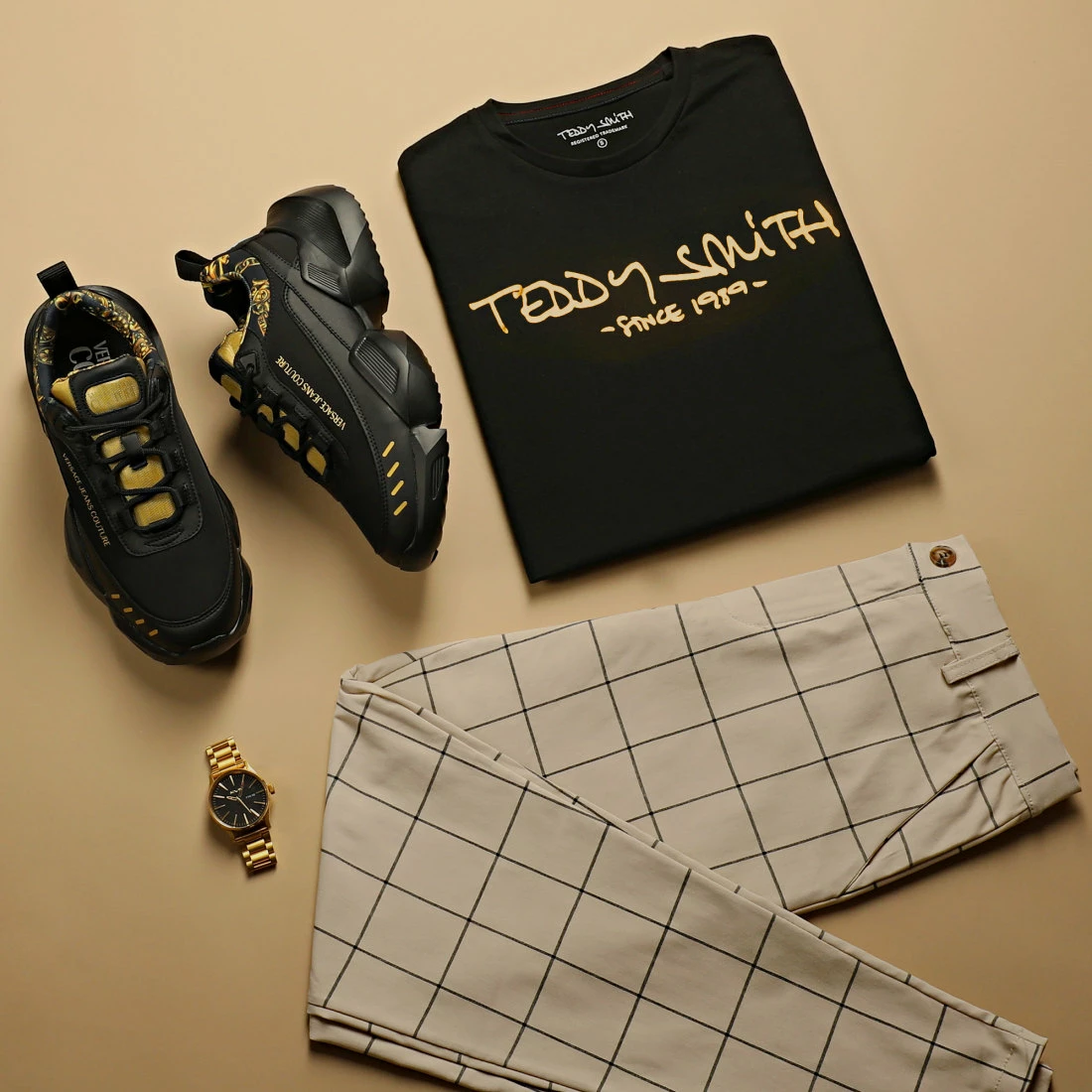 Budget ✔️ Tee 👕 Shirt Ticlass Basic Noir Doré de Teddy Smith ⭐ 8 Budget ✔️ Tee 👕 Shirt Ticlass Basic Noir Doré de Teddy Smith ⭐ – Image 6