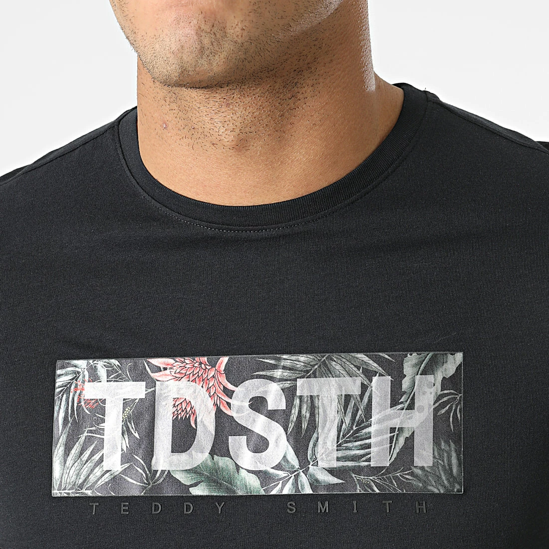 De gros 🤩 Tee 👚 Shirt Ezio 2 Bleu Marine de Teddy Smith ⭐ 4 De gros 🤩 Tee 👚 Shirt Ezio 2 Bleu Marine de Teddy Smith ⭐ – Image 2