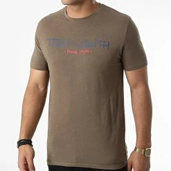 Le moins cher 👏 Tee 👕 Shirt Ticlass Basic 11014744D Marron de Teddy Smith ⭐