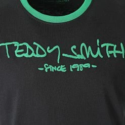 Vente flash 🔔 Tee 👚 Shirt Enfant Ticlass 3 Bleu Marine Vert de Teddy Smith 💯 5 Vente flash 🔔 Tee 👚 Shirt Enfant Ticlass 3 Bleu Marine Vert de Teddy Smith 💯 -Teddy Smith Soldes 2023 teddy smith 324025 61002433D 351M1 20220728T091427 02