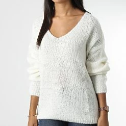 Top 10 ✔️ Pull Femme Molly Blanc de Teddy Smith ✨ -Teddy Smith Soldes 2023 teddy smith 326451 31515610D 219 20220713T152659 03