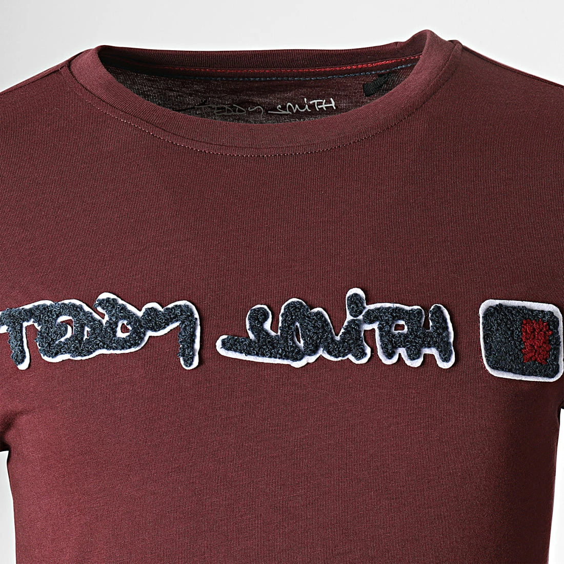 Sortie 🔥 Tee 👕 Shirt Enfant Clap Bordeaux de Teddy Smith ⌛ 4 Sortie 🔥 Tee 👕 Shirt Enfant Clap Bordeaux de Teddy Smith ⌛ – Image 2