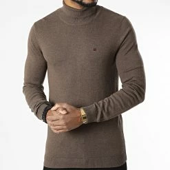 Coupon 💯 Pull Col Roulé Loki Recycled 11515577D Marron Kaki de Teddy Smith 👍 -Teddy Smith Soldes 2023 teddy smith 328351 11515577D 589A 20220721T160248 03