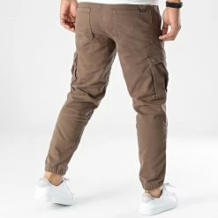 Les meilleures critiques de 🔔 Pantalon Cargo Pikers 2 Marron de Teddy Smith 😍 9 Les meilleures critiques de 🔔 Pantalon Cargo Pikers 2 Marron de Teddy Smith 😍 -Teddy Smith Soldes 2023 teddy smith 333907 10115963D 589 20220829T155608 04