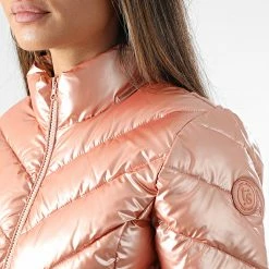 Les meilleures critiques de 😍 Doudoune Femme Bahia Rose de Teddy Smith 👍 -Teddy Smith Soldes 2023 teddy smith 335837 32015637D 731D 20220920T160630 02