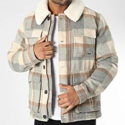 Teddy Smith Soldes 2023 10 Bon marché 🌟 Veste A Carreaux Col Fourrure Greger Gris Beige de Teddy Smith 👏